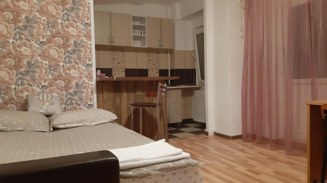 Studio Timpuri Noi 50 Бухарест Екстер'єр фото